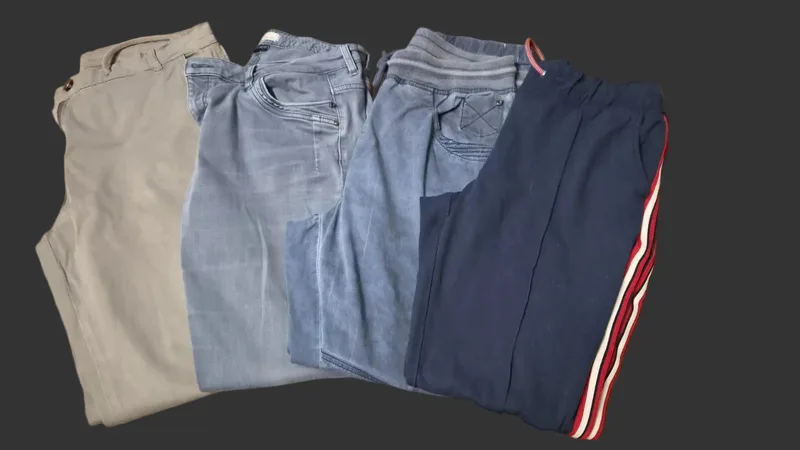 Hosenpaket Größe 42, Bild 1